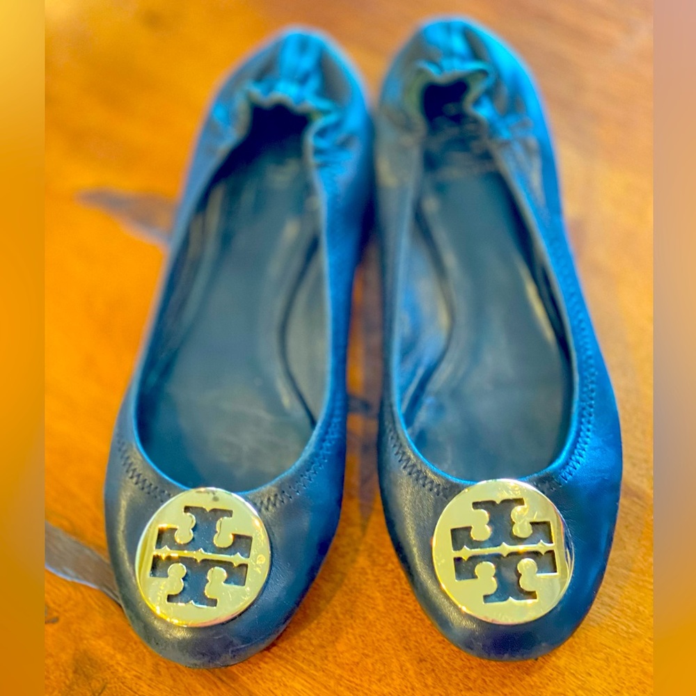 Tory Burch Black ‘Minnie’ Travel Ballet Flats, Size 7.